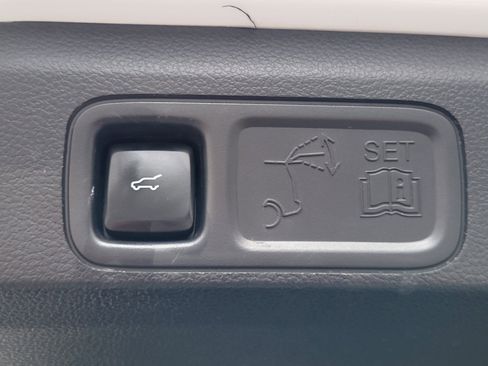 Certified 2023 Ford Expedition XLT RWD image 32