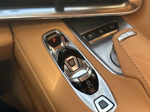 Used 2022 Chevrolet Corvette Stingray Premium Cpe w/ Z51 Performance Package RWD image 30