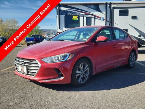 Used 2017 Hyundai Elantra SE FWD image 4