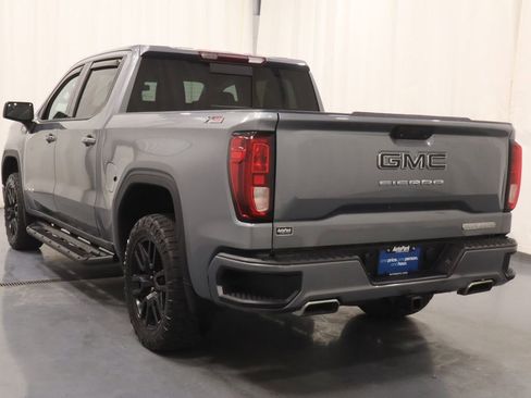 Used 2020 GMC Sierra 1500 Elevation w/ Elevation Value Package AWD/4WD image 7