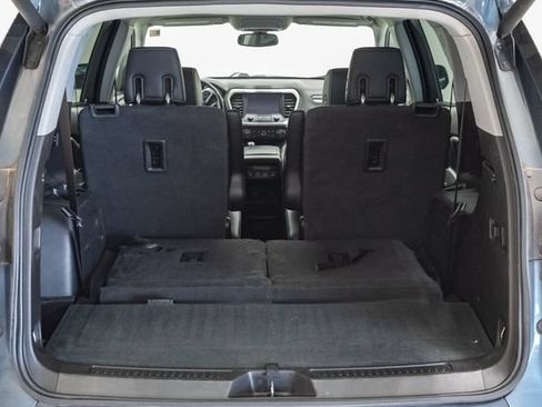 Used 2019 GMC Acadia SLT FWD image 37