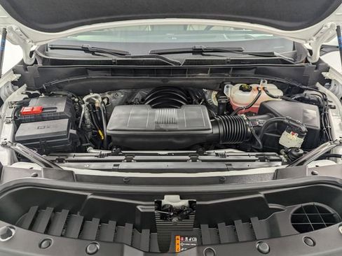 Used 2025 Cadillac Escalade Sport w/ Touring Package AWD/4WD image 9