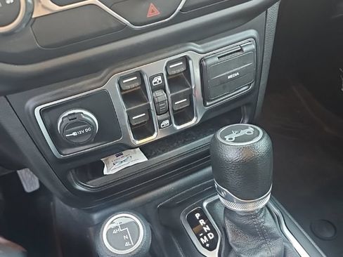 Certified 2020 Jeep Wrangler Unlimited Sport S AWD/4WD image 12
