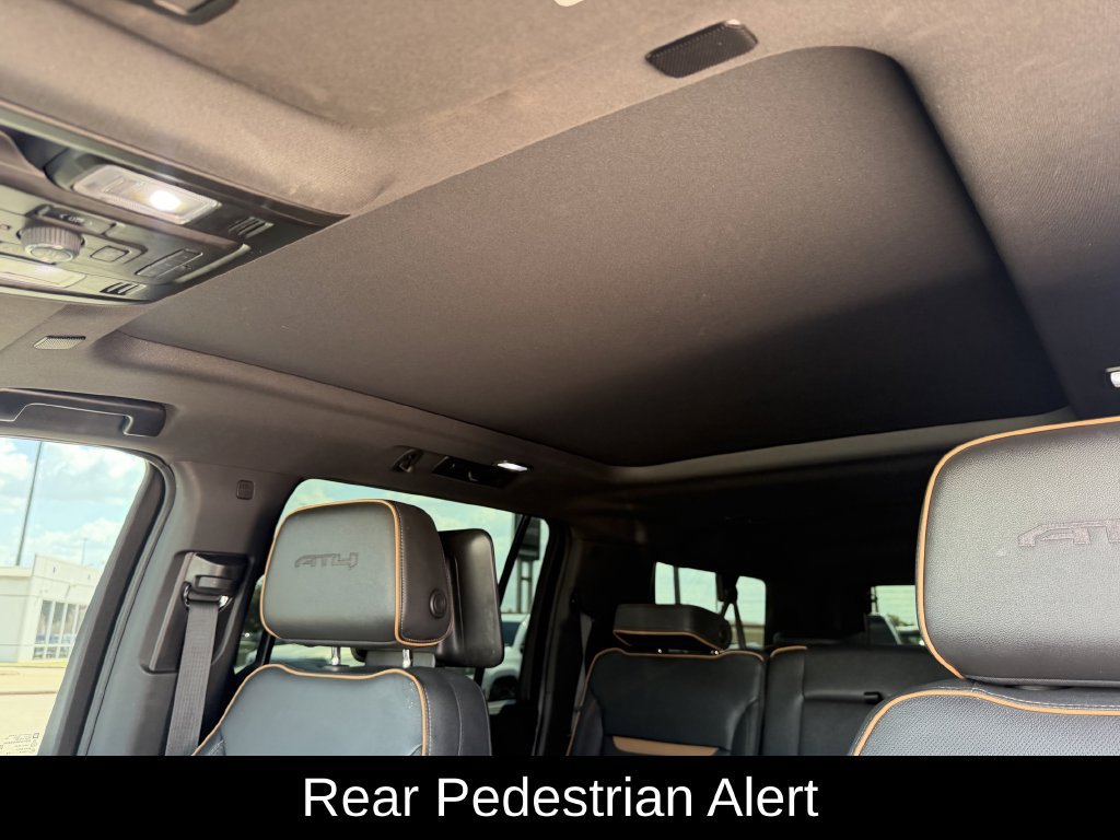 Used 2023 GMC Yukon XL AT4 w/ AT4 Premium Plus Package AWD/4WD image 28