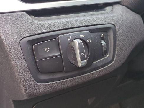 Used 2018 BMW X1 sDrive28i FWD image 16