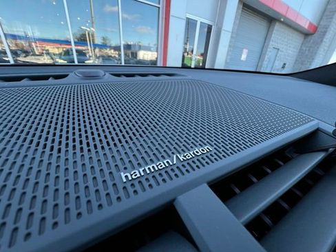 Used 2021 Polestar Polestar 2 image 11