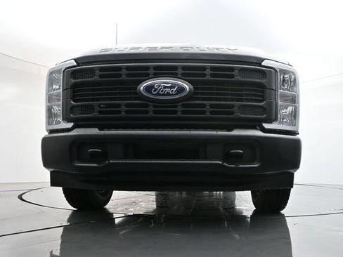 Used 2026 Ford F250 XL RWD image 27