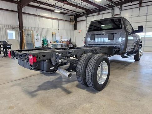 Used 2024 RAM 5500 SLT w/ Quick Order Package 2YG SLT AWD/4WD image 4