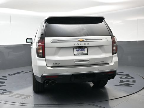 Used 2021 Chevrolet Tahoe Premier w/ Premium Package AWD/4WD image 8