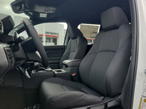 New 2026 Toyota Tacoma SR5 AWD/4WD image 20