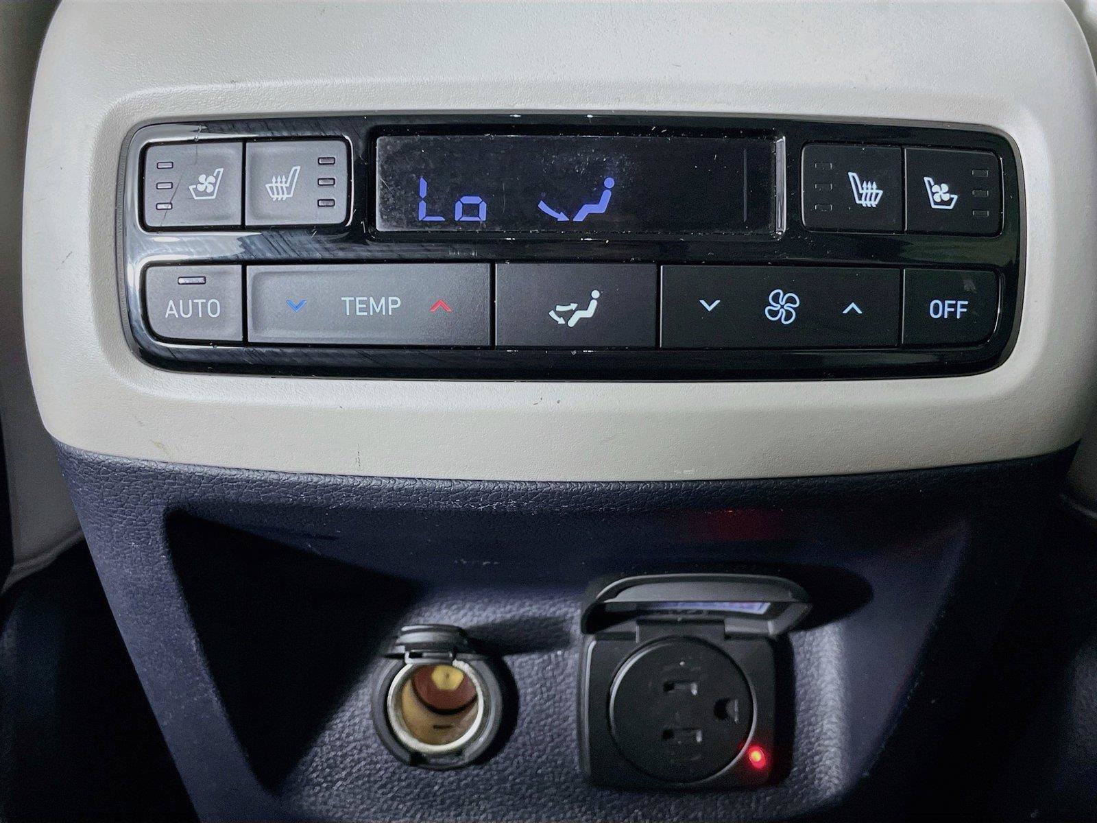Used 2024 Hyundai Palisade Calligraphy FWD image 23