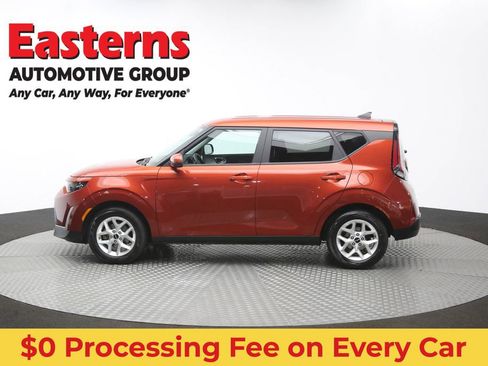 Used 2024 Kia Soul LX w/ Option Group 015 FWD image 60