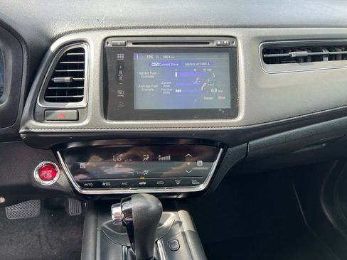 Used 2016 Honda HR-V EX image 8