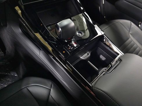 New 2026 Land Rover Range Rover Sport SV AWD/4WD image 35