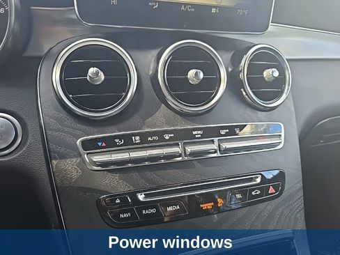 Used 2019 Mercedes-Benz GLC 350e 4MATIC image 21