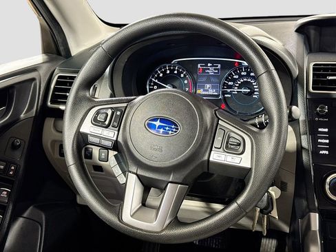 Used 2018 Subaru Forester 2.5i Premium image 16