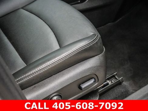 Certified 2024 GMC Terrain SLT AWD/4WD image 21