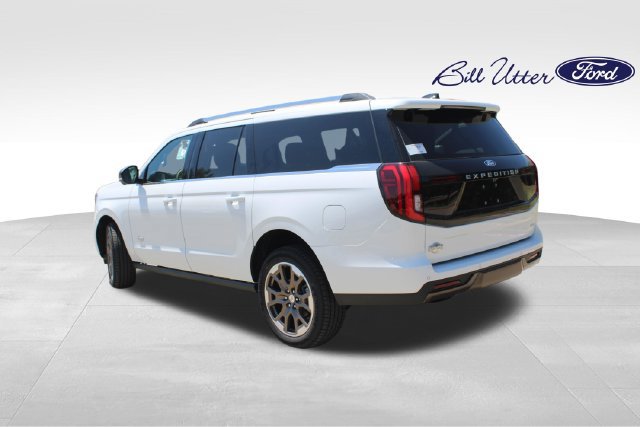 New 2027 Ford Expedition Max King Ranch RWD image 4