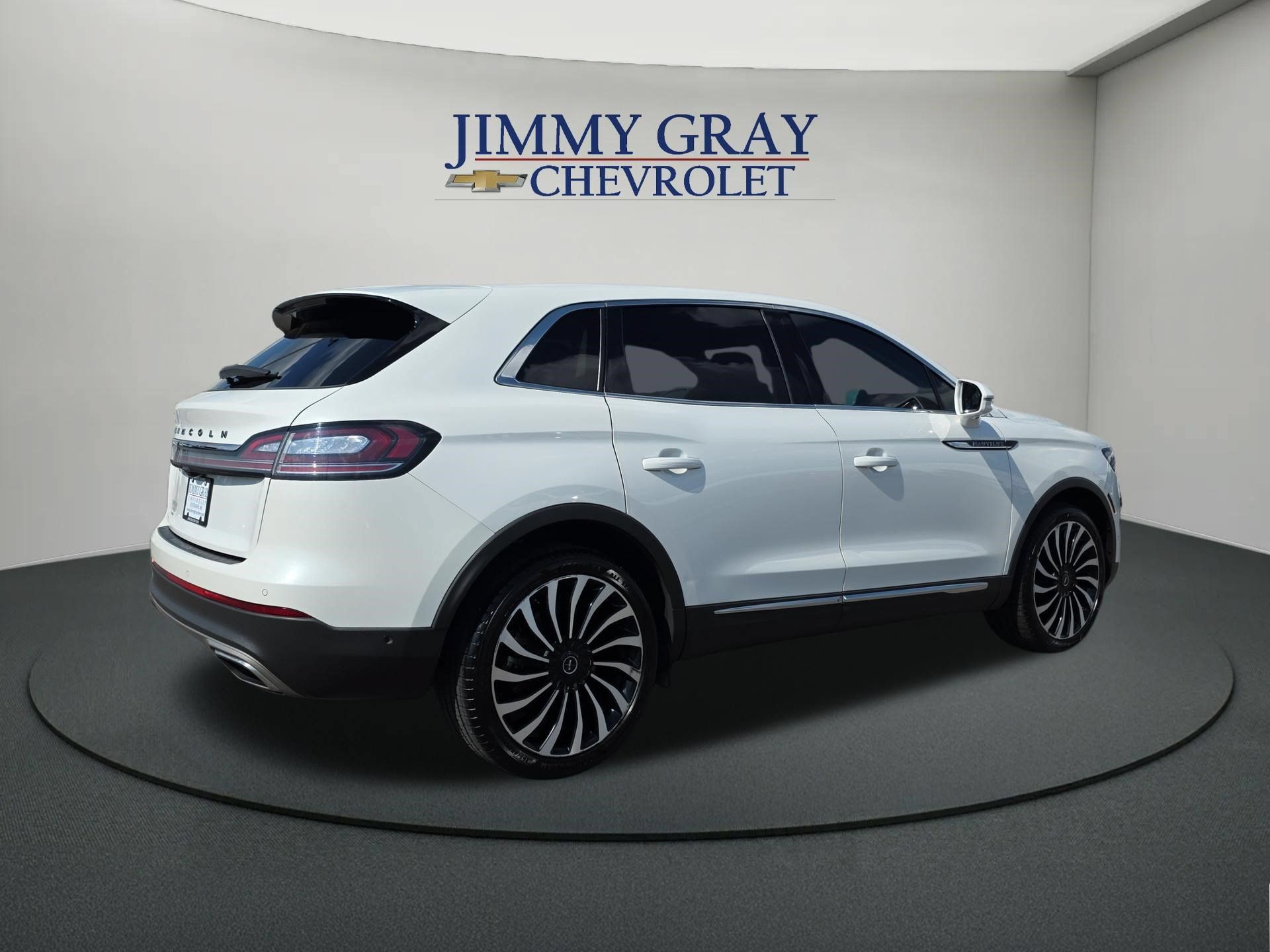 Used 2023 Lincoln Nautilus Black Label w/ Cargo Utility Package AWD/4WD image 5