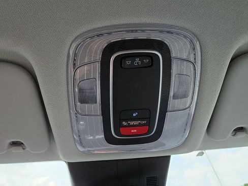 Used 2025 Hyundai Kona SEL AWD/4WD image 27