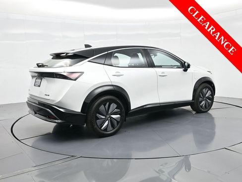Used 2024 Nissan Ariya ENGAGE image 7