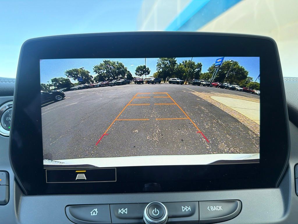 Certified 2025 Chevrolet Blazer LT FWD image 16