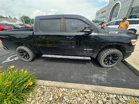 Used 2020 RAM 1500 Big Horn AWD/4WD image 3