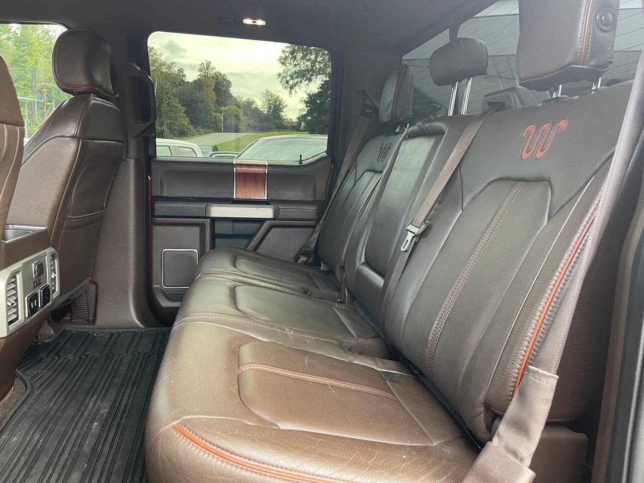 Used 2017 Ford F150 King Ranch w/ Equipment Group 601A Luxury AWD/4WD image 33
