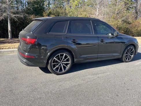 Used 2022 Audi Q7 3.0T Prestige image 2