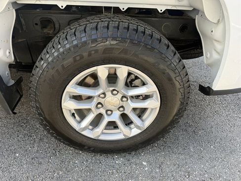 Used 2023 Chevrolet Silverado 1500 W/T w/ WT Value Package image 16