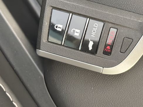 Used 2026 Acura RDX SH-AWD w/ Technology Package image 36