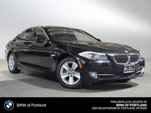 Used 2012 BMW 528i xDrive Sedan AWD/4WD image 1