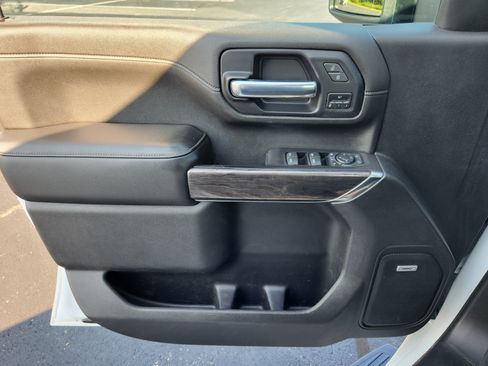 Used 2020 Chevrolet Silverado 2500 LTZ AWD/4WD image 24