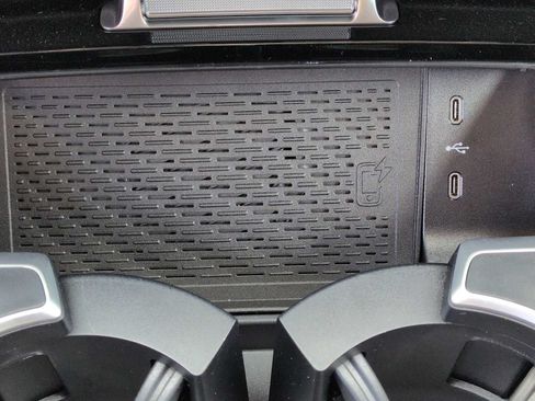Certified 2025 Mercedes-Benz GLE 350 4MATIC image 32