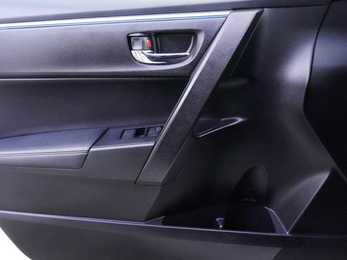 Used 2016 Toyota Corolla S w/ Driver Convenience Package image 29