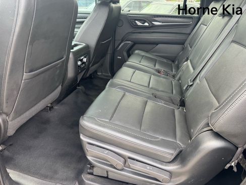 Used 2022 GMC Yukon XL Denali w/ Max Trailering Package AWD/4WD image 12