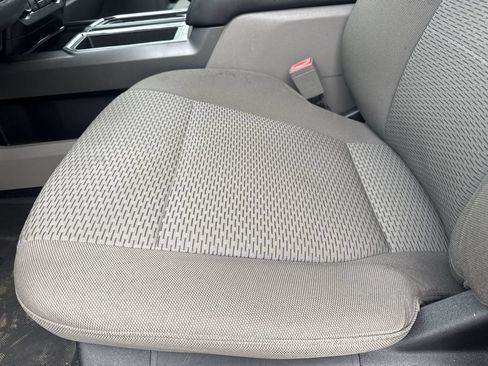 Used 2019 Ford F150 XLT w/ Equipment Group 302A Luxury AWD/4WD image 9