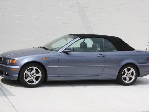 Used 2004 BMW 325Ci Convertible RWD image 32