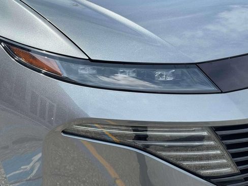 Certified 2025 Nissan Murano SV AWD/4WD image 8