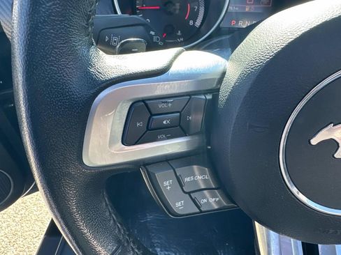 Used 2021 Ford Mustang Convertible w/ Equipment Group 101A image 12