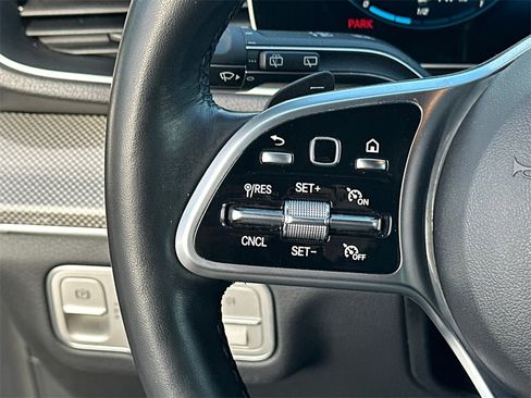 Certified 2022 Mercedes-Benz GLE 350 w/ AMG Line Exterior image 27