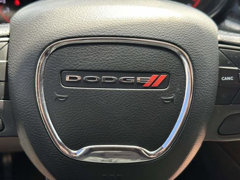 Used 2022 Dodge Durango R/T w/ Blacktop Package AWD/4WD image 23