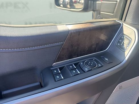 Used 2025 Ford F350 Lariat w/ Lariat Ultimate Package image 30