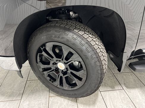 New 2025 Chevrolet Silverado 1500 LTZ w/ LTZ Premium Texas Edition image 34