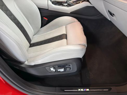 Used 2020 BMW X6 M Competition w/ Executive Package AWD/4WD image 19