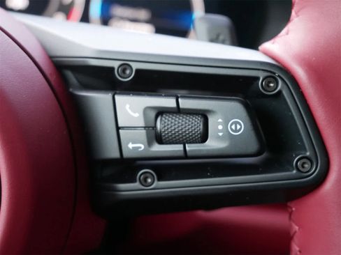 Used 2026 Porsche 911 Carrera 4S image 23