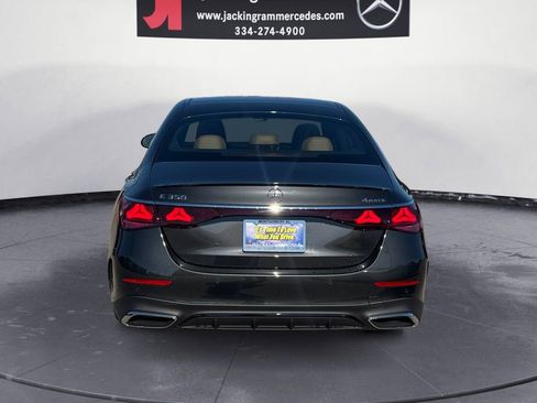 New 2026 Mercedes-Benz E 350 4MATIC Sedan image 4