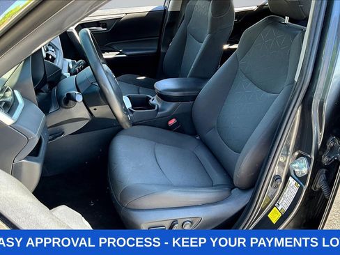 Used 2023 Toyota RAV4 XLE AWD/4WD image 27