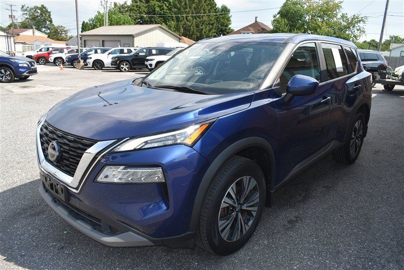 Used 2023 Nissan Rogue SV AWD/4WD image 7
