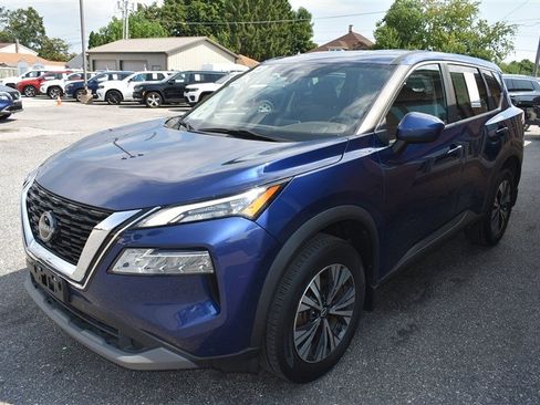 Used 2023 Nissan Rogue SV AWD/4WD image 7